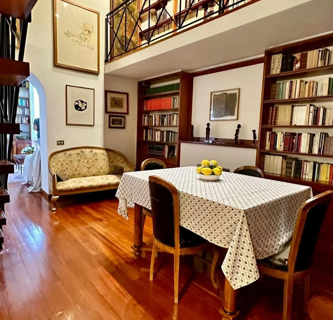 Colosseum Luxury Apartment Rzym